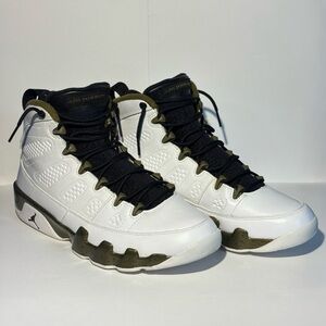 Jordan Athletic Shoes White and Black
